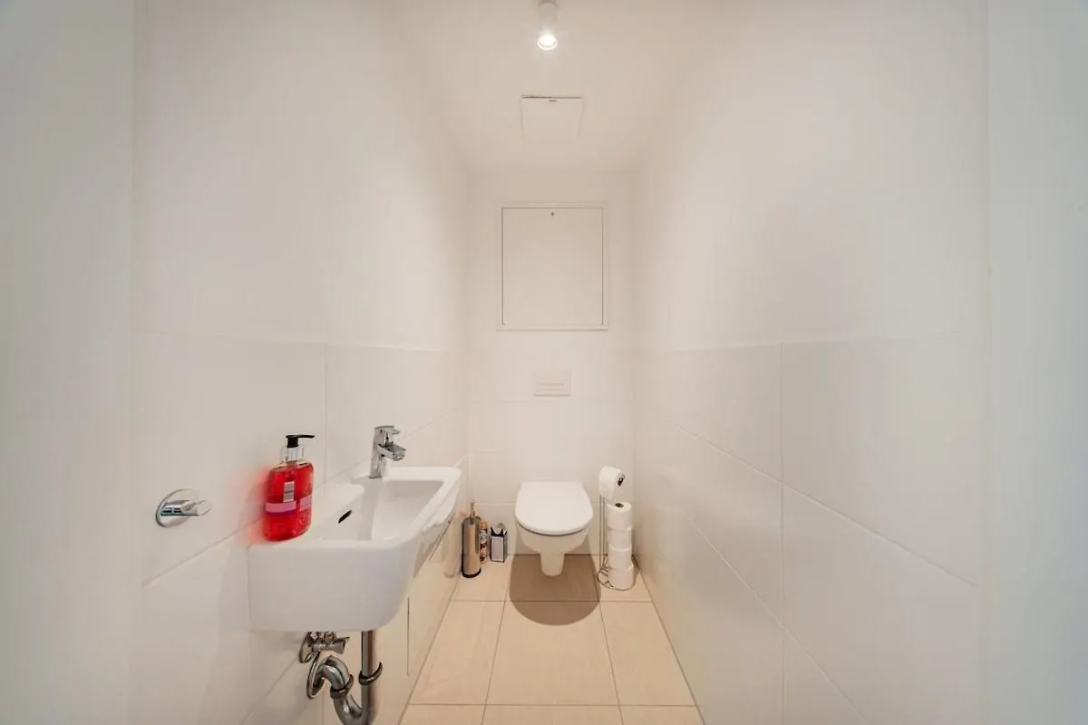 Great Apartment - 2 Bedrooms - With Parking Vienna