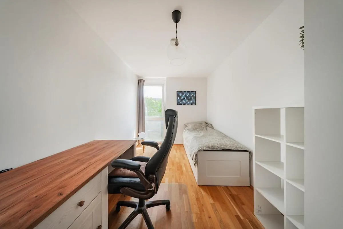 Great Apartment - 2 Bedrooms - With Parking Vienna Austria